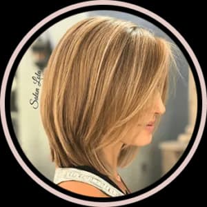 Blonde bob haircut with soft layers