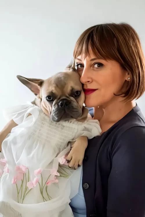 French bob haircut styled by Marilo