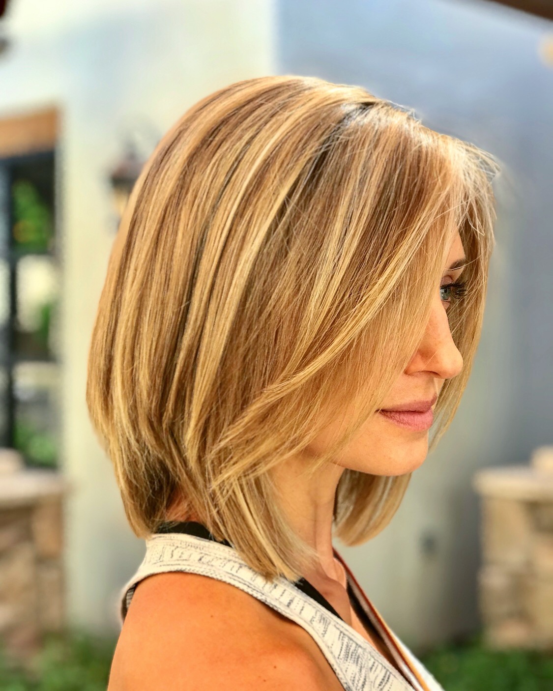 7 Stunning Haircuts for Women with Rapunzel-Like Tresses